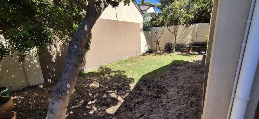 2 Bedroom Property for Sale in Parklands Western Cape